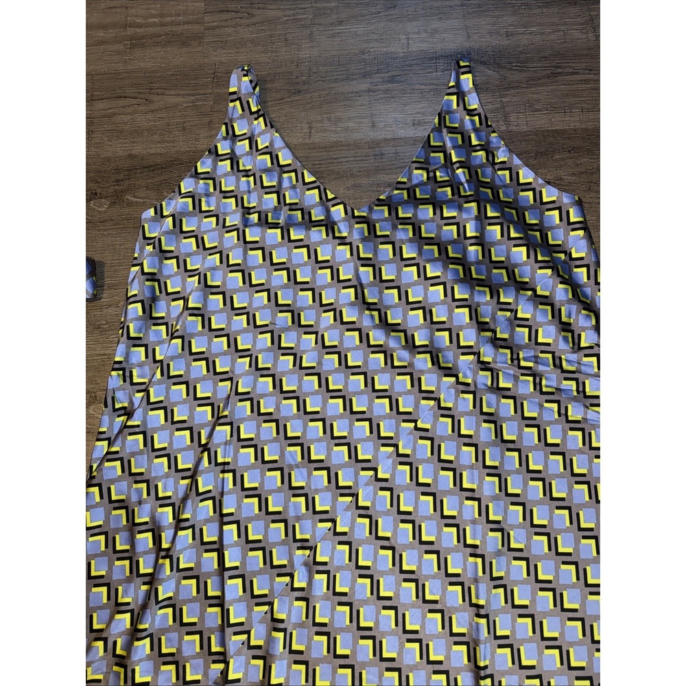 Wildfang Empower Satin Slip Dress Womens 2X Cubic Blue Yellow Geometric - Picture 2 of 5